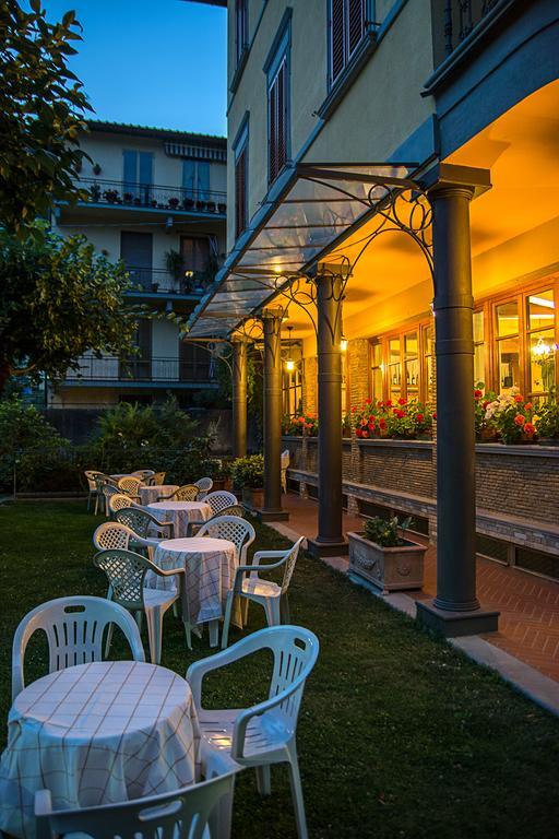 Hotel La Rosa Ronta Exterior photo