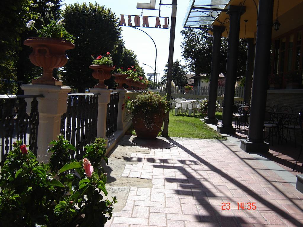 Hotel La Rosa Ronta Exterior photo
