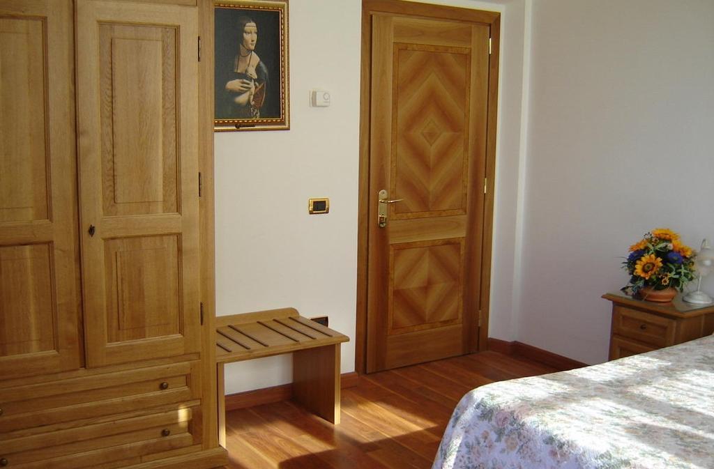 Hotel La Rosa Ronta Room photo